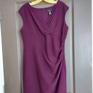 R&M Richards Sleevles  Purple Dress 14